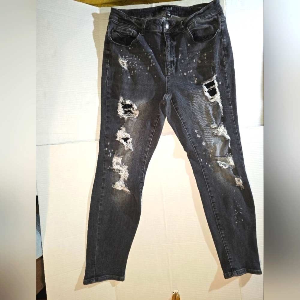 Distressed Black Jeans